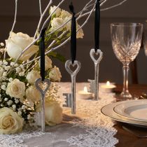 Product Decorative silver keys for weddings, parties, and windows - Set of 6 (4x11cm)