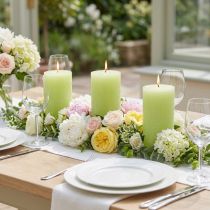 Product Set of 4 lime green pillar candles - Elegant table decoration &amp; home ambience candles, 70x120mm - Ideal for celebrations and everyday use