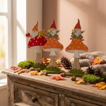 Product Fly agaric for autumn, wood decoration, gnome on mushroom orange / red H21 / 19.5cm 4pcs