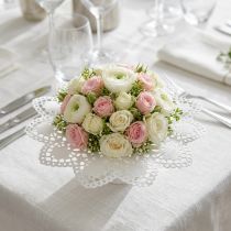 Product Paper lace flower bouquet holders 8cm 25 pieces