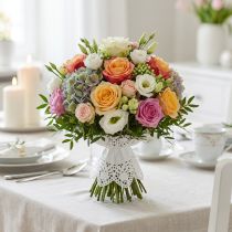 Product Paper lace flower bouquet holders 22cm 25 pieces