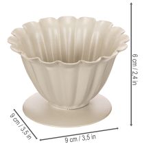 Product **Cream Decorative Bowl with Flower Petal Design, 9cm**

```html
<h2>Cream Decorative Bowl for Home and Seasonal Styling</h2>

<p>This cream decorative bowl, shaped like an open flower, adds subtle elegance to your home décor. With a height of 9cm, it off