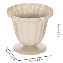 Product **Small Cream Decorative Trophy Bowl 10cm**
```html
<h2>Versatile Decorative Bowl for Home Use</h2>
<p>This charming small decorative bowl in the shape of a cream-coloured trophy brings style and function to your home. Crafted from sturdy metal with a so
