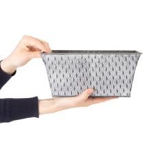 Product Zinc bowl with diamond pattern, 26cm x 15.5cm