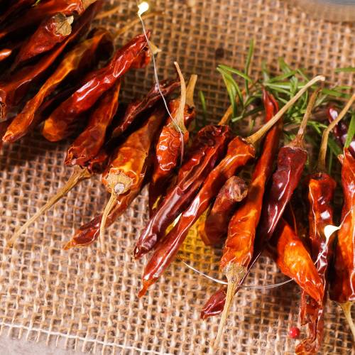 Product Chilis red short chili 250g