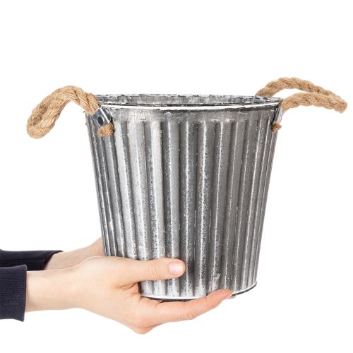 Decorative pot for planting, metal pot with handles, metal decoration shabby chic Ø21.5cm | Floristik24.co.uk