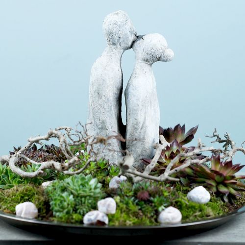 Floristik24 Decorative figure kissing couple stone cast 40cm