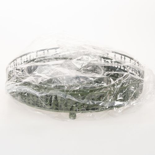 Green Metal Three-Tier Stand