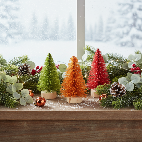 Miniature Artificial Christmas Trees, 12cm, Set of 6, Green, Red, and Orange, with Wooden Base for Table Decoration | Floristik24.co.uk