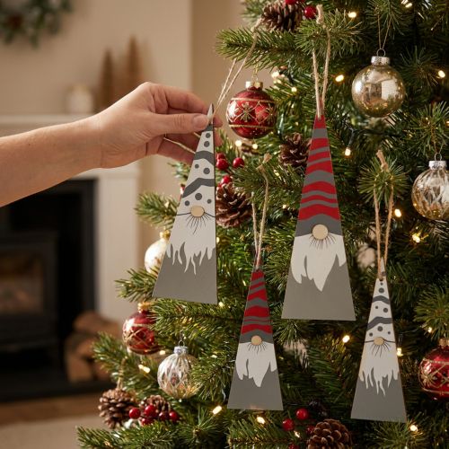 Wooden gnome decorative pendants for festive Christmas decorations | Floristik24.co.uk