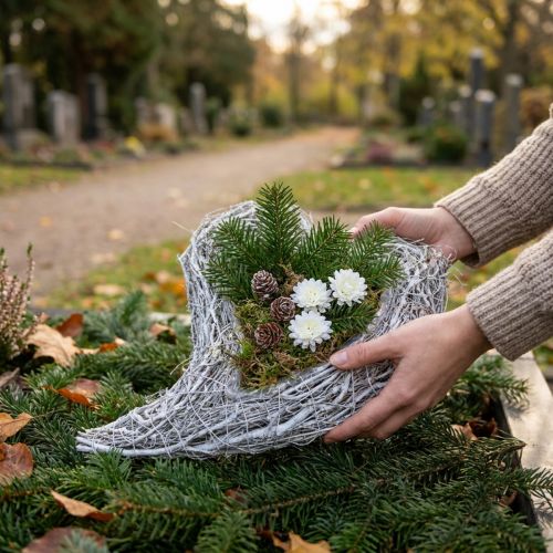 White Vine Plant Heart 30x23cm Funeral Decoration 2-Piece Set Grave Cover Decoration | Floristik24.co.uk