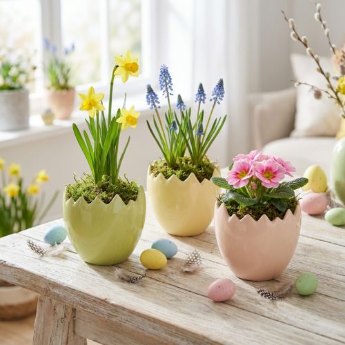 Easter egg motif flower pot