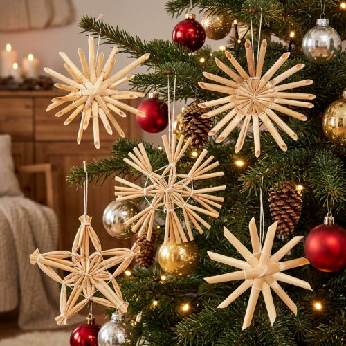 Traditional straw Christmas tree ornaments for festive decoration | Floristik24.co.uk