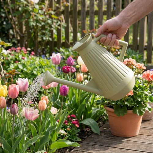 9L watering can in olive green with removable rose, practical for garden and flower care, robust, 42cm | Floristik24.co.uk