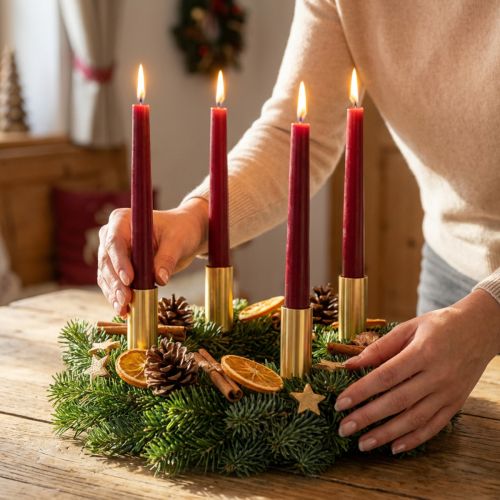 Candle holder for taper candles narrow gold Ø2.2cm H15cm 4pcs | Floristik24.co.uk