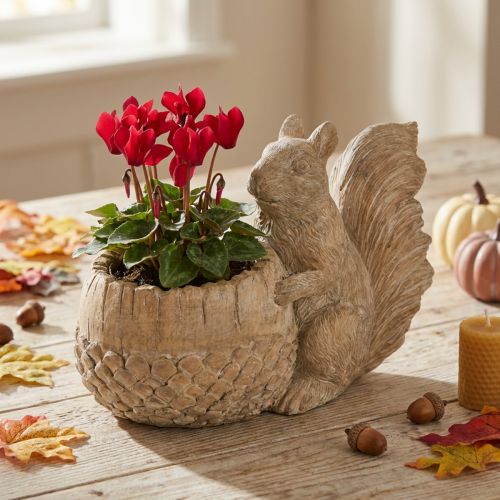 Product Planter with squirrel cast stone decoration 26×14×19cm