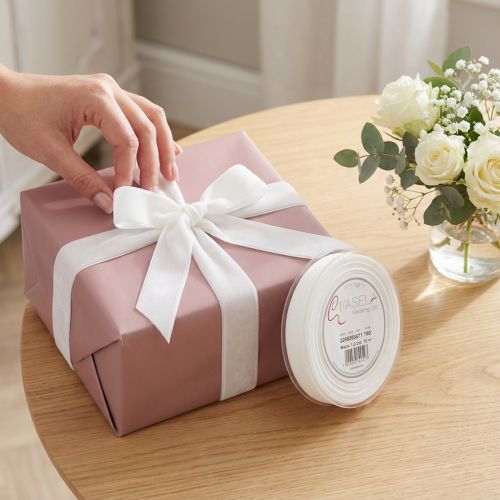 White Velvet Ribbon Decorative Band 20mm x 10m for Home Crafts and Gift Wrapping | Floristik24.co.uk