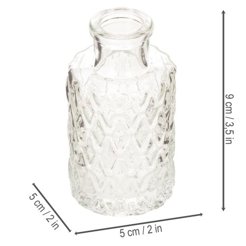 ProductName  
Set of 6 Mini Glass Vases with Diamond Pattern – Clear 9cm  

/ProductName  

ProductDescription  
<h2>Clear Mini Glass Vases for Home and Table Decoration</h2>  
<p>These mini glass vases with a diamond-patterned surface provide a stylish a | Floristik24.co.uk
