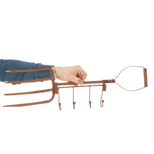 Rusty metal hook rail, decorative hay fork, garden decoration, 4 hooks, 62cm | Floristik24.co.uk