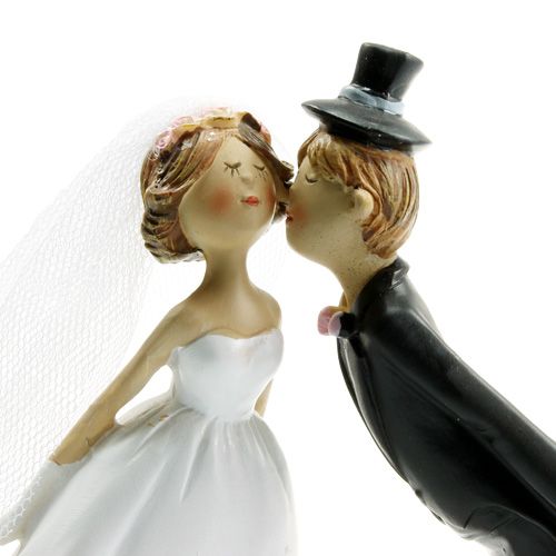 Floristik24 Pie figure bride and groom kissing 18cm