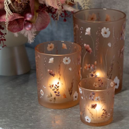 Product Elegant candle holder with a delicate floral design for harmonious room decor, 8cm, 4 pieces