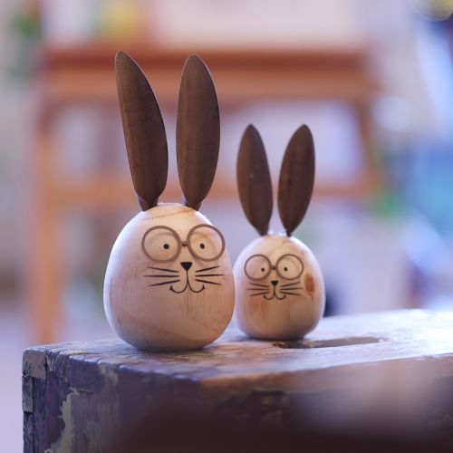 Product Egg-shaped rabbit decorative figure with character for spring and seasonal decoration, 14cm, 3 pieces
