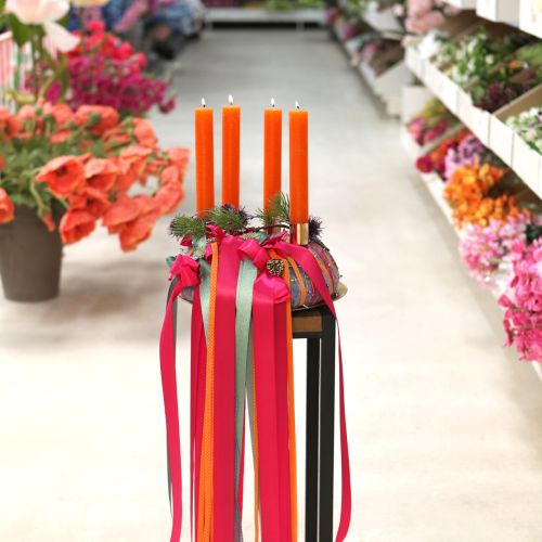 Product Taper candles colored orange 34mm x 300mm 4 pieces