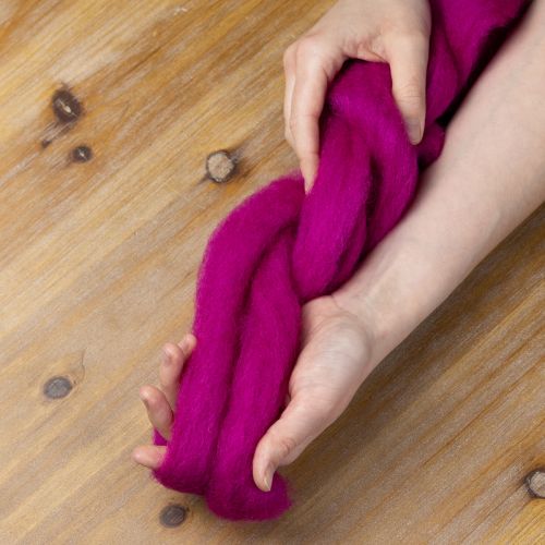 Product Wool cord Soft felted wool for decorative designs and seasonal arrangements 2m Pink