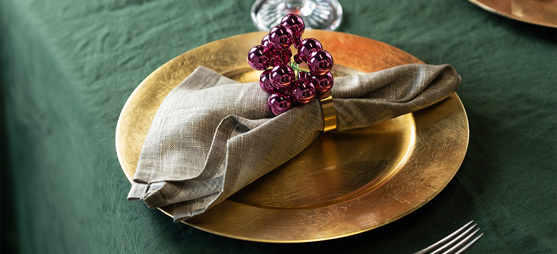 Decorative plates