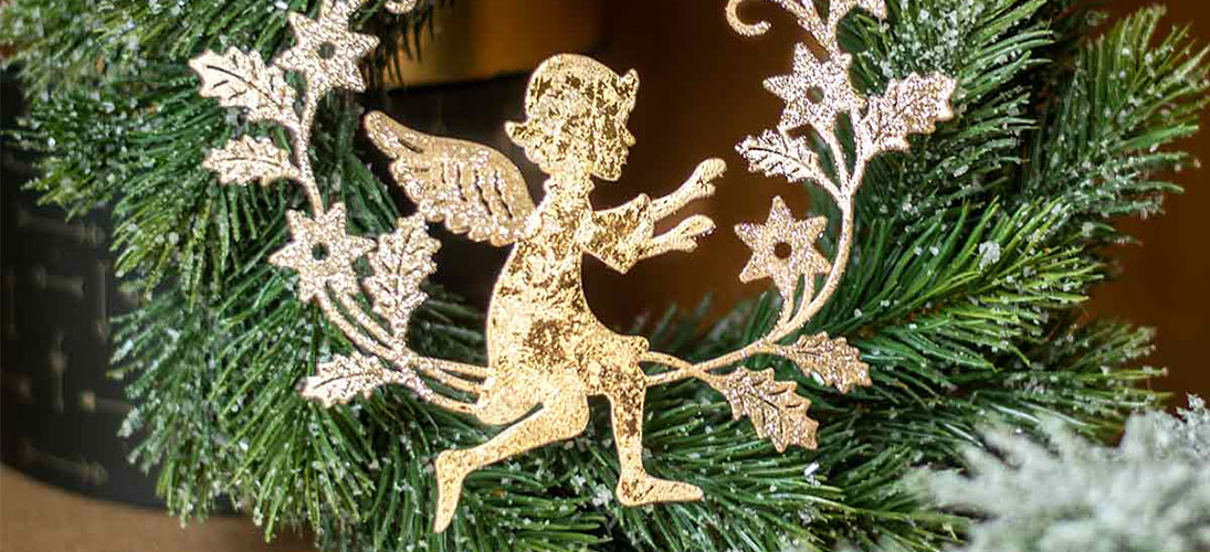 Fir branches & garlands